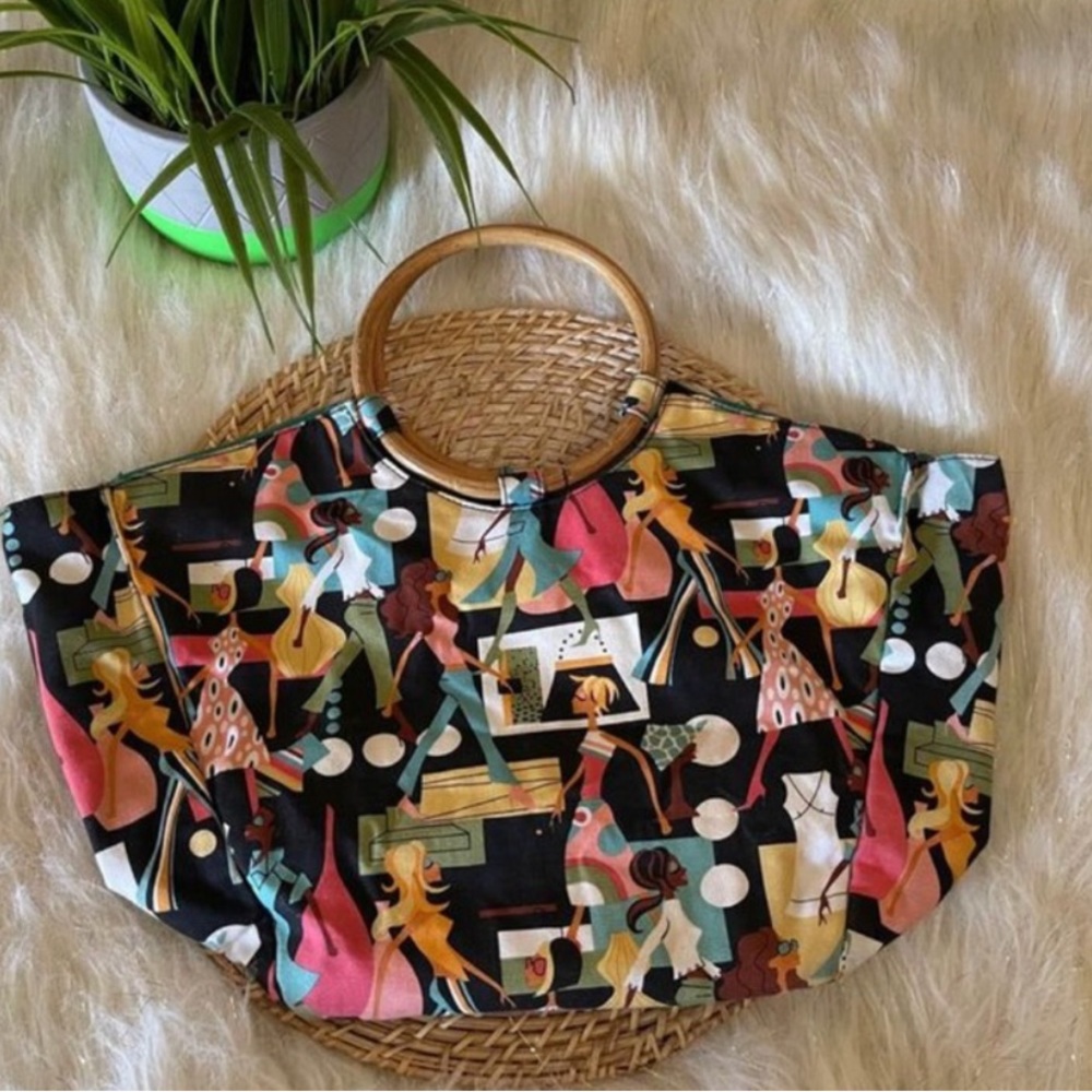 Neiman Marcus Small tote Purse with wood handles